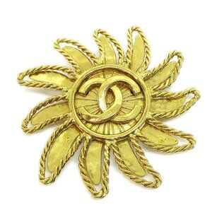 Chanel Sun Brooch Pin Gold